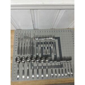 Hampton Silversmiths Messina Flatware 28pc Silver Stainless Steel Dinner Set